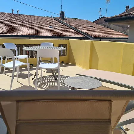 Allegra & Viareggio
